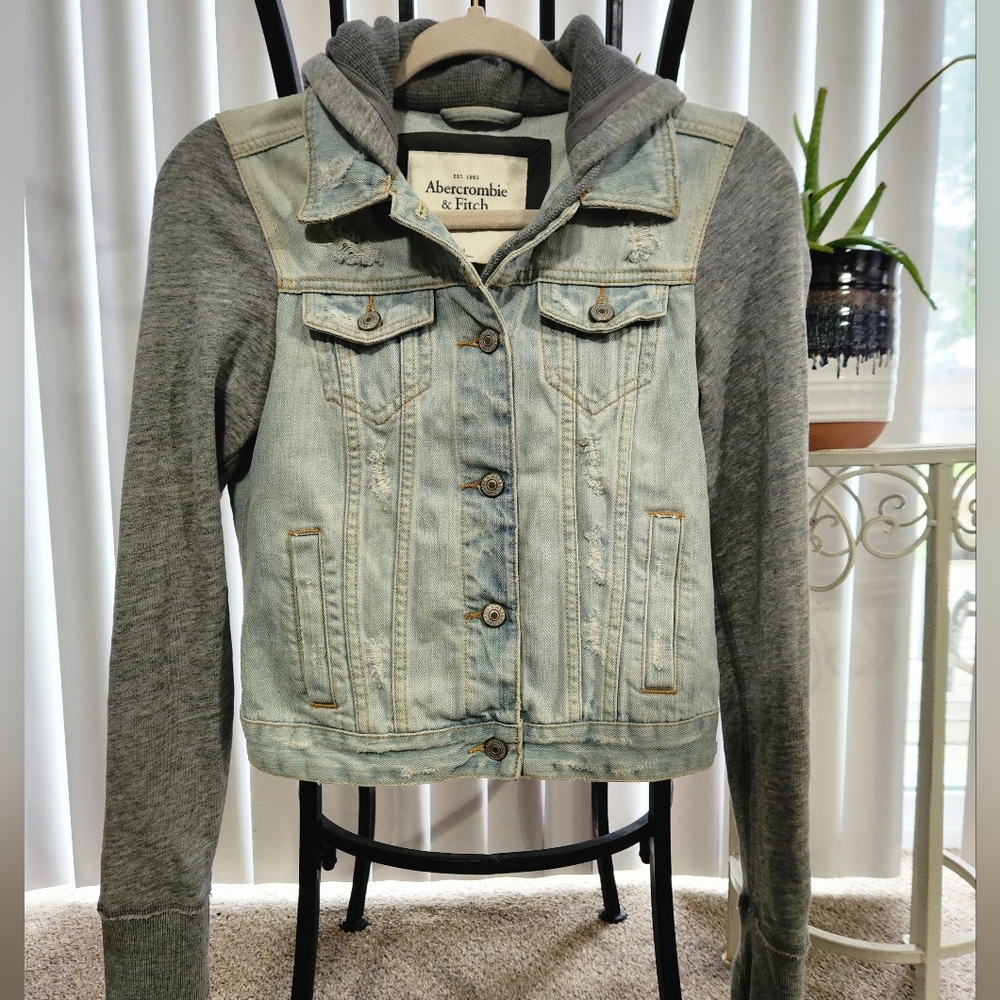 *SOLD* Abercrombie & Fitch Hooded Distressed Jean Jacket